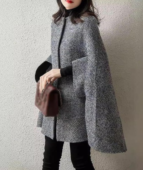 Womens Plaid Cape Coat Batwing Sleeve Tweed Winter Poncho Jacket